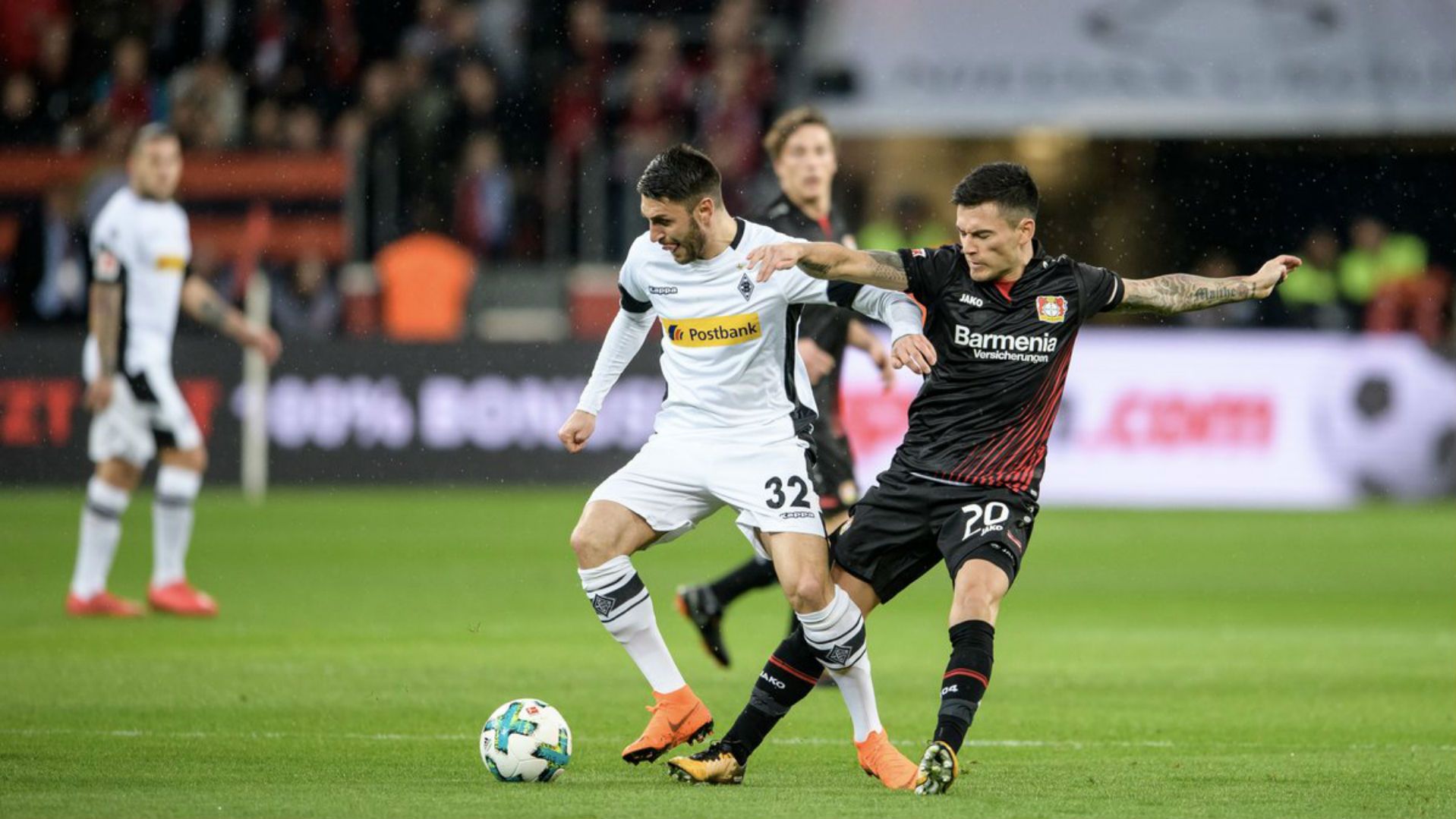 100318 Bayer Leverkusen Borussia Mönchengladbach Vicenzo Grifo Charles Aránguiz