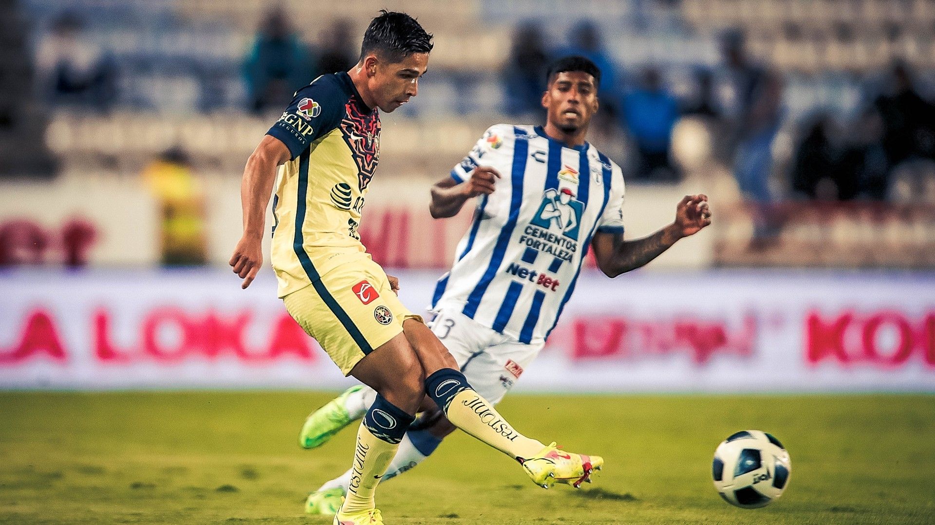 Pachuca América Salvador Reyes