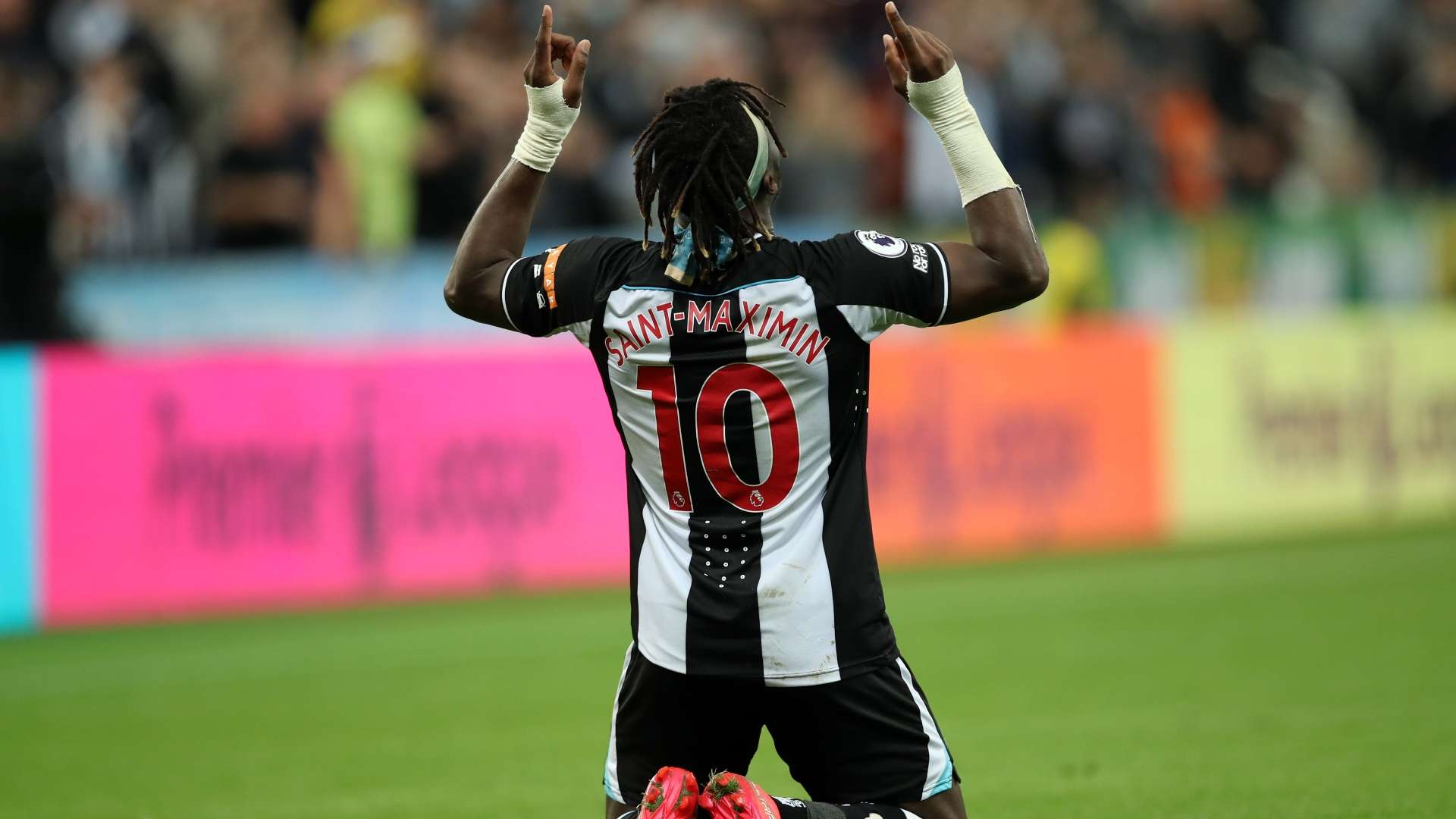 Allan Saint-Maximin Newcastle 2021-22