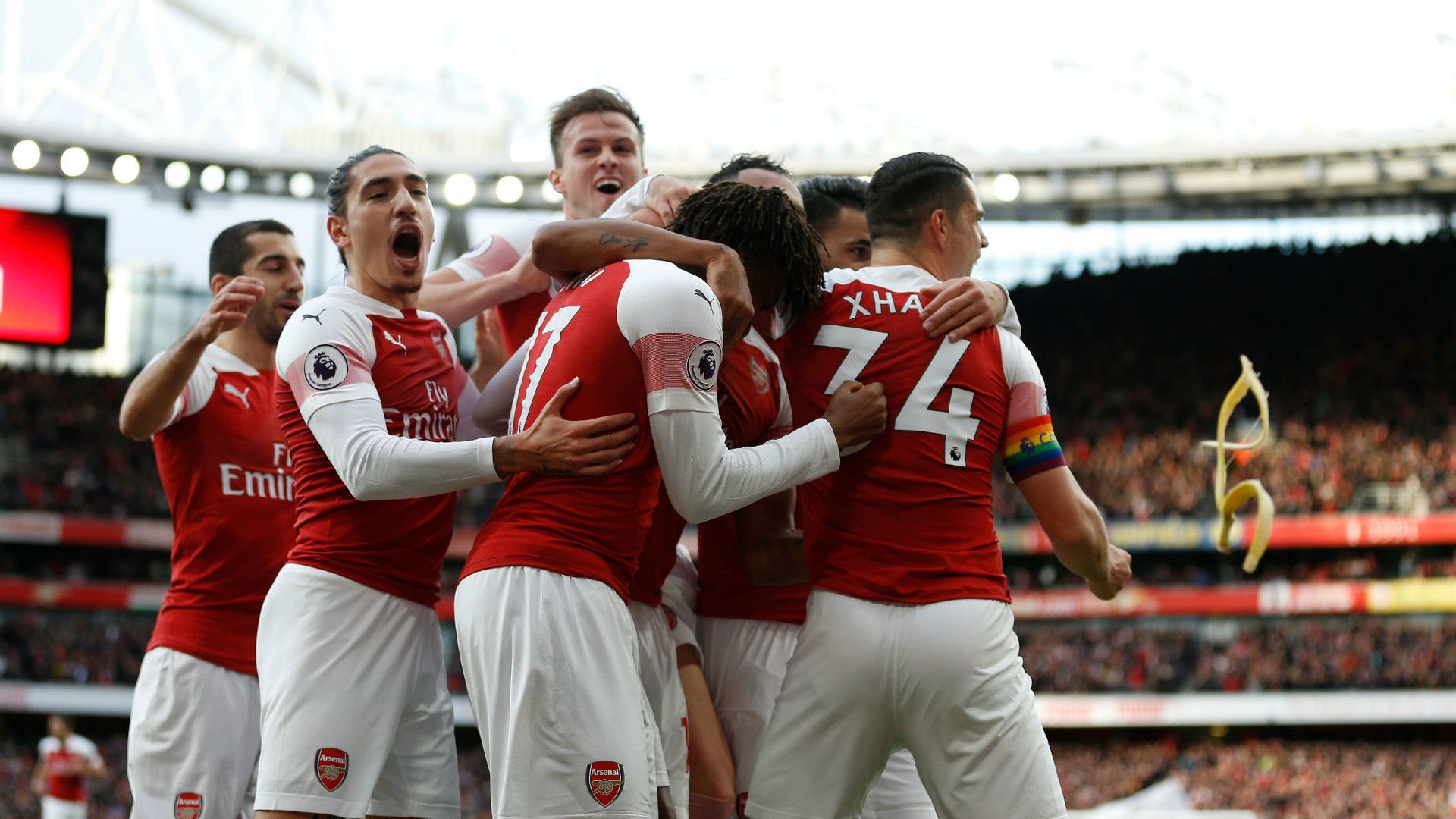 Spurs v Arsenal banana