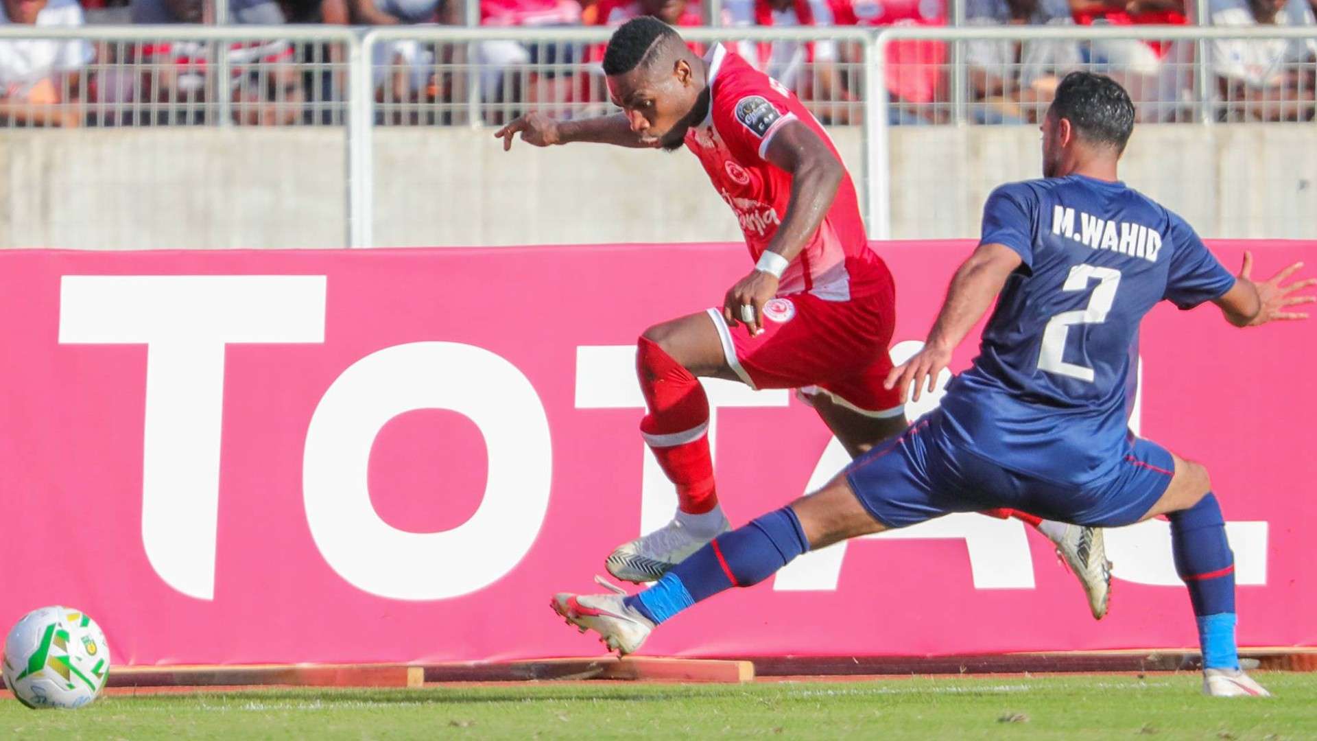 Shomari Kapombe of Simba SC vs Al Ahly.