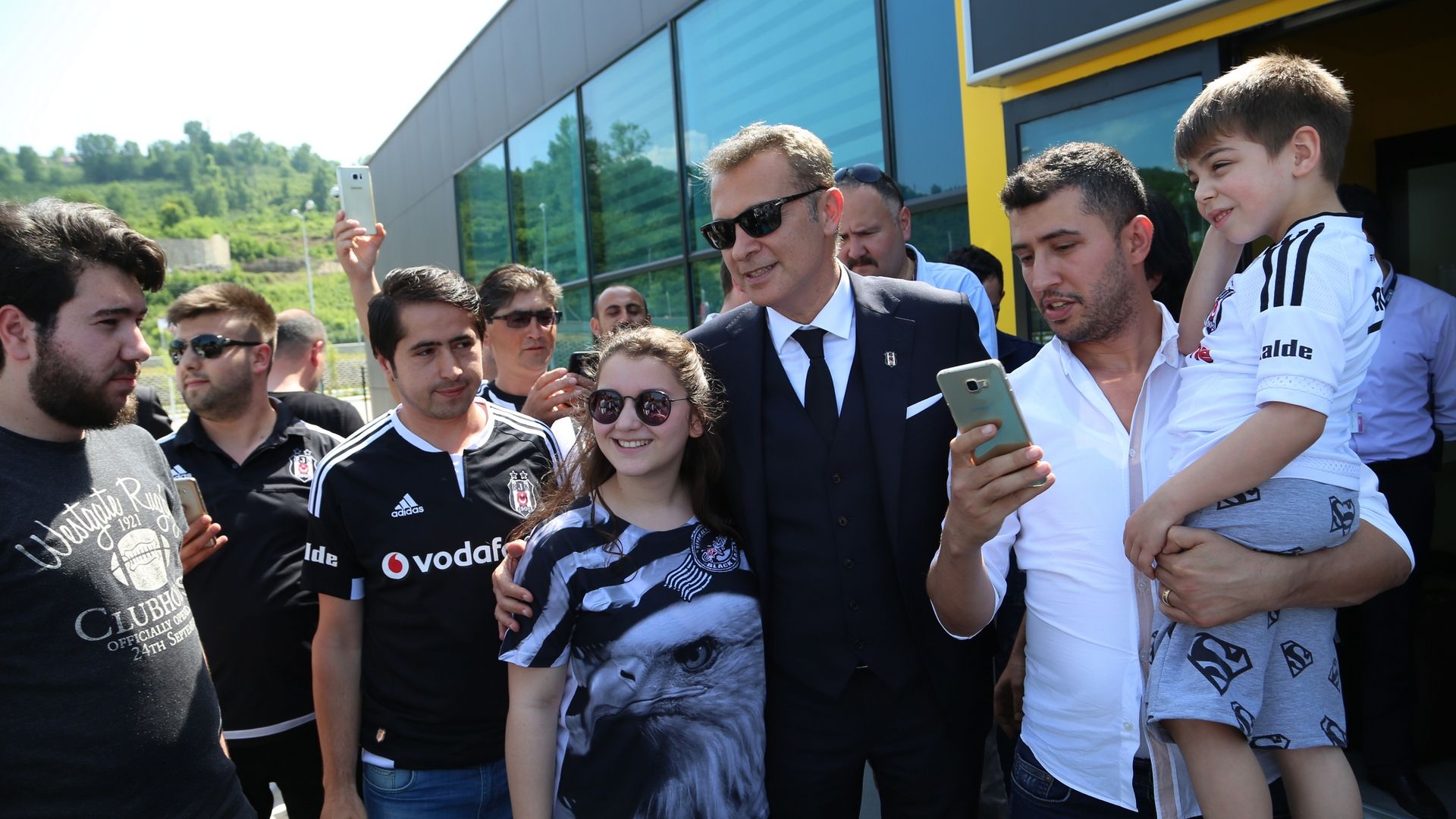 Fikret Orman and fans