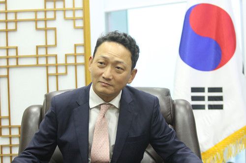 Đại sứ Hàn Quốc ở Việt Nam Kim Do Hyon
