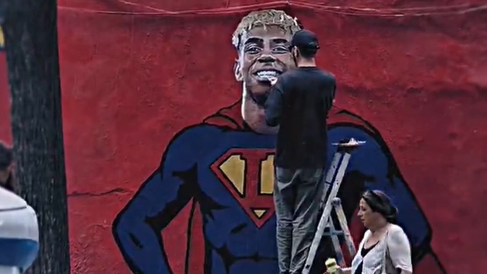 lamine yamal street art barcelona