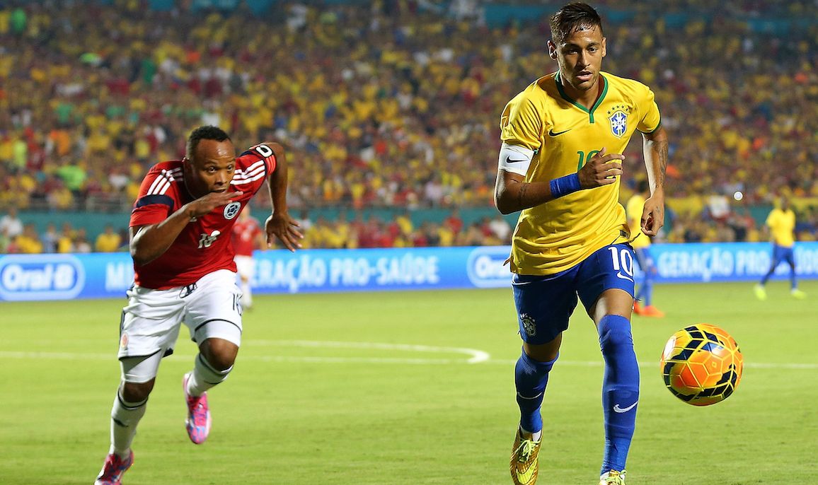 Zuniga , NEYMAR