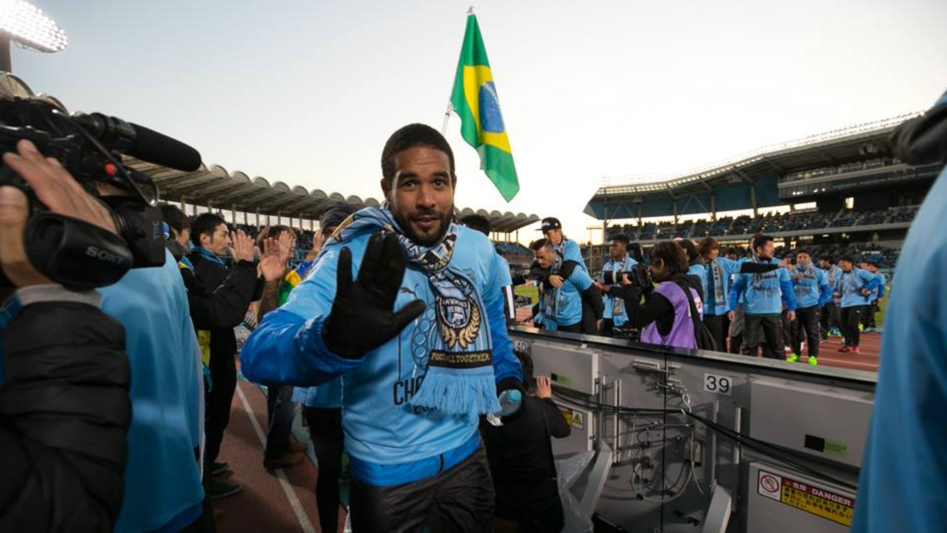 Eduardo Neto Kawasaki Frontale