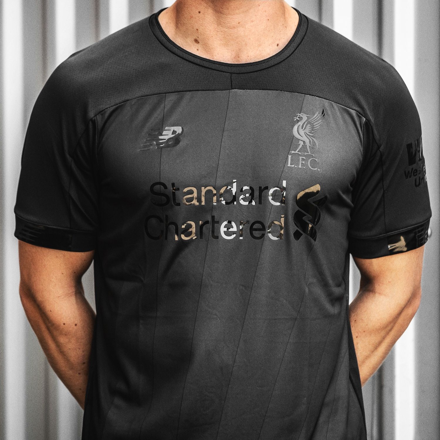 Liverpool Blackout Trikot 19 20