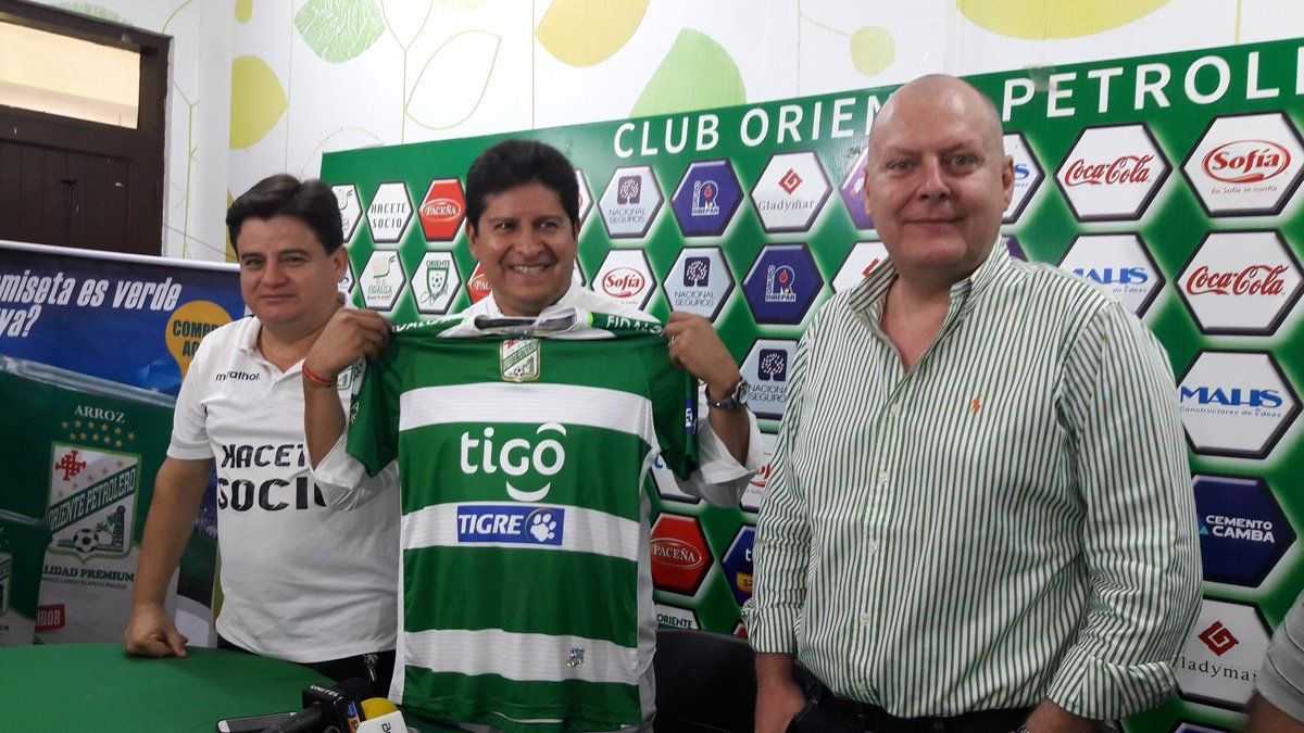 Eduardo Villegas DT de Oriente