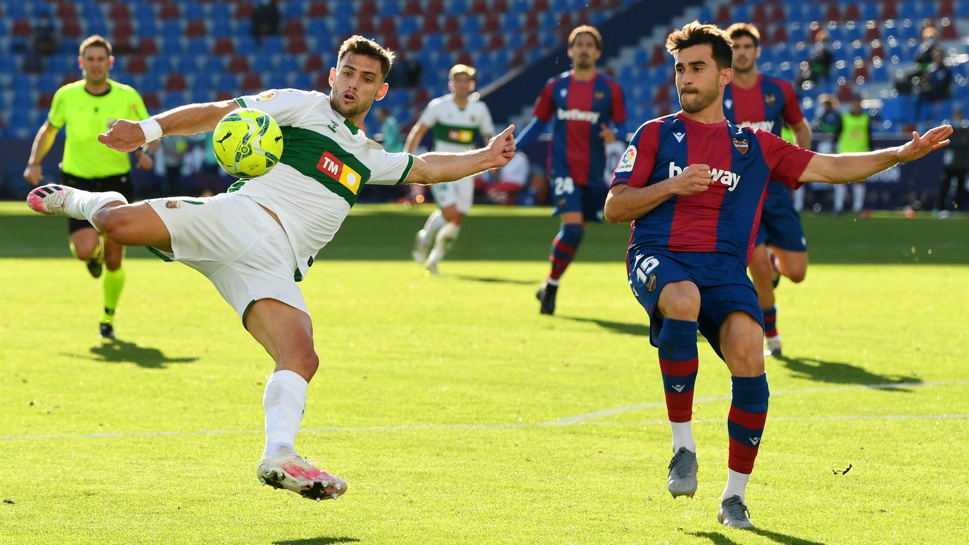 Lucas Boyé Sergio Postigo Levante Elche LaLiga