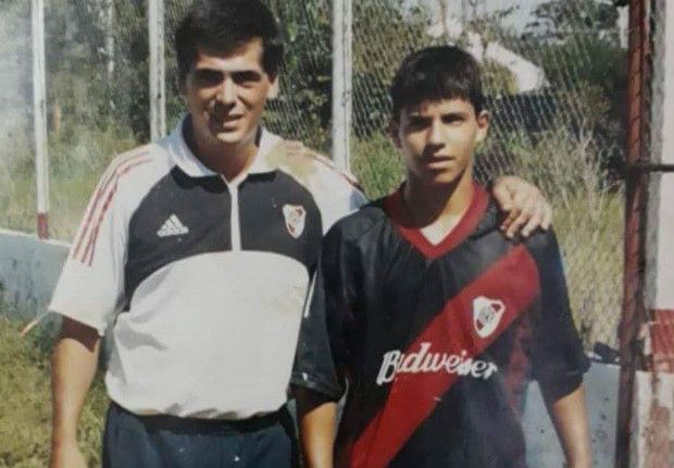 sergio aguero river plate 2002