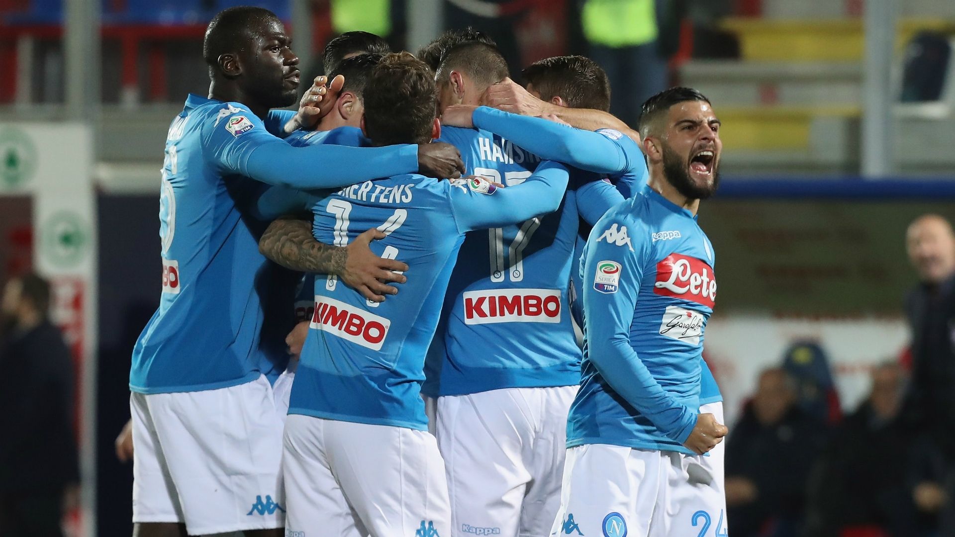 Napoli celebrating Crotone Napoli Serie A