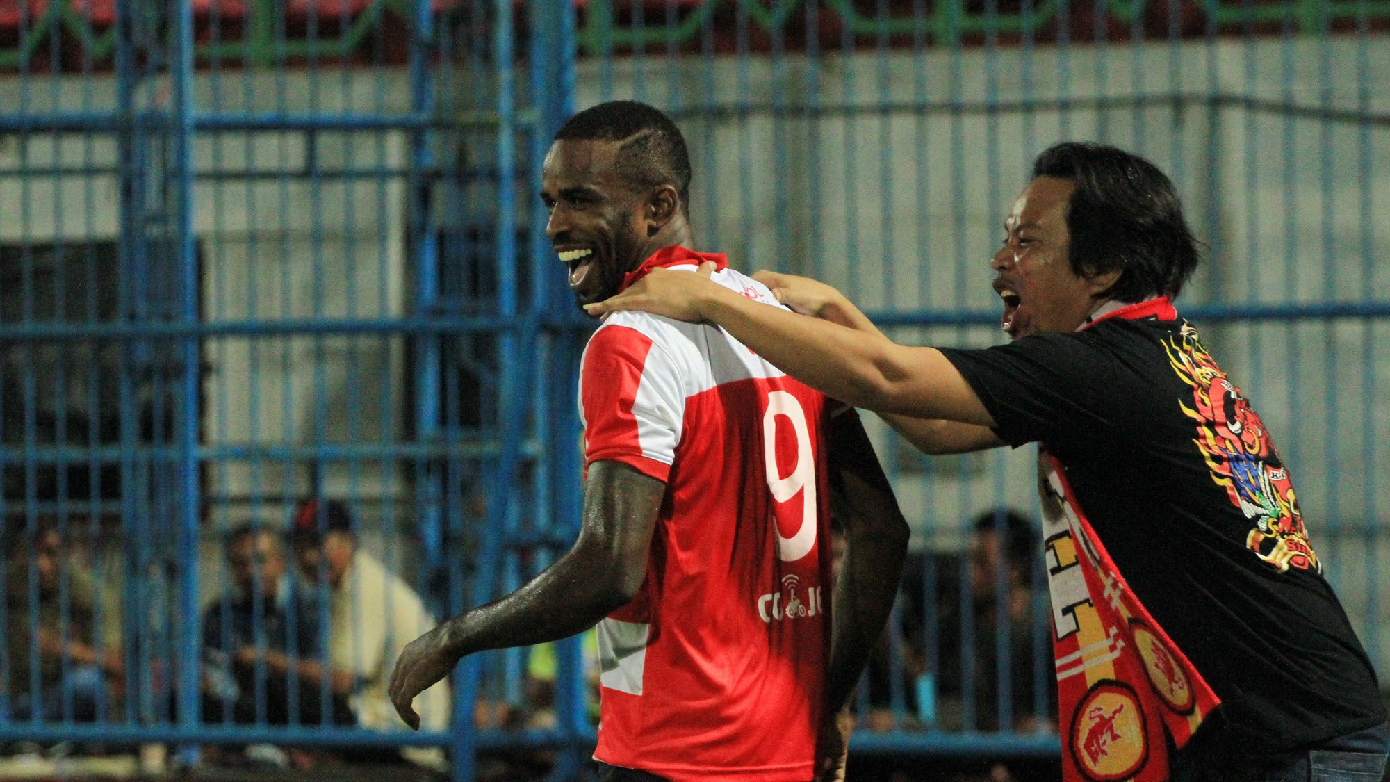 Selebrasi Greg Nwokolo - Madura United