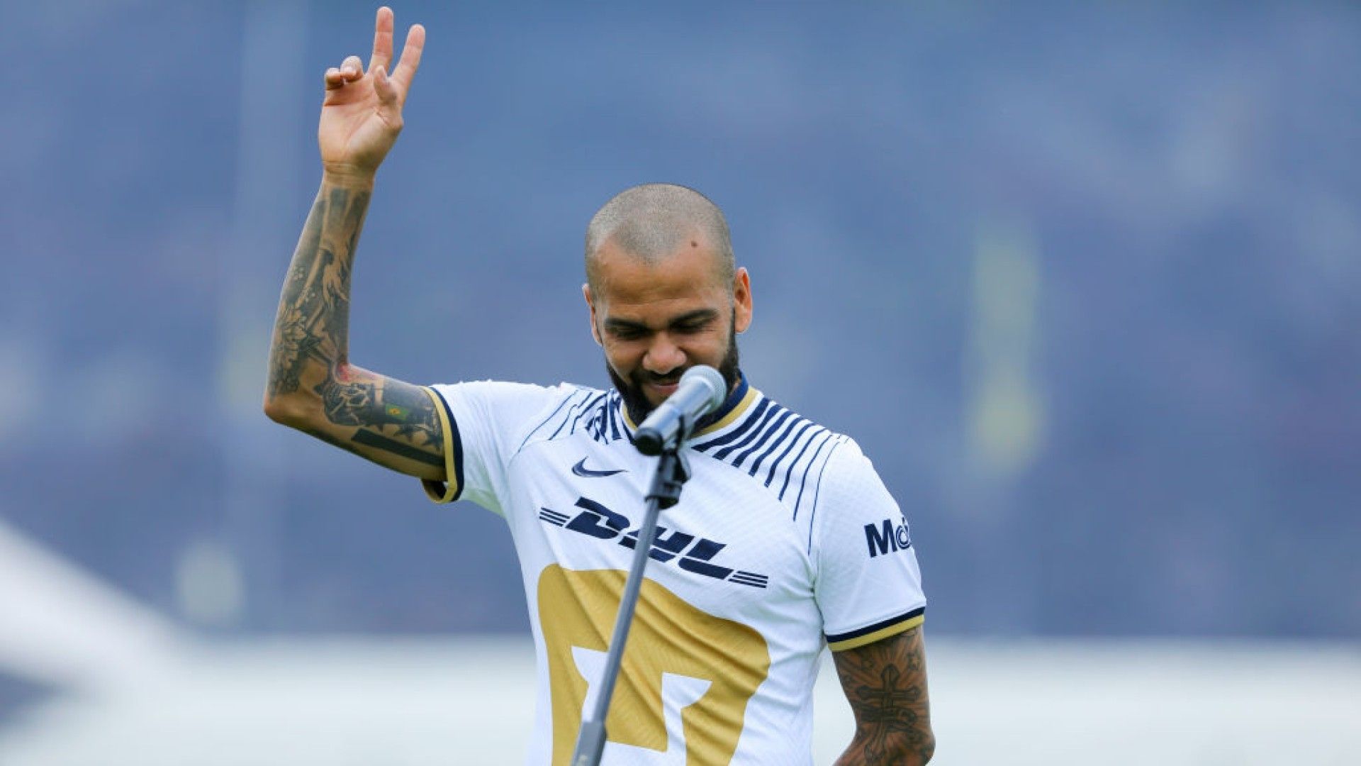 Dani Alves Pumas presentación 2022