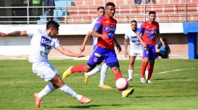 Aurora Universitario