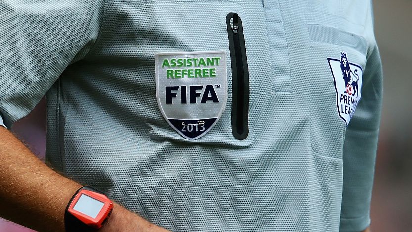 FIFA , Referees - Assistant Referee - wristwatch