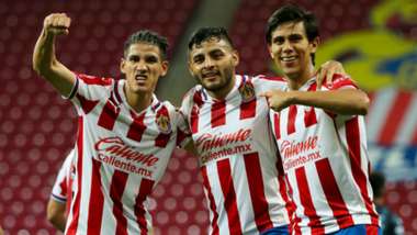 Uriel Antuna José Juan Macías Alexis Vega Chivas vs Atlas 171020