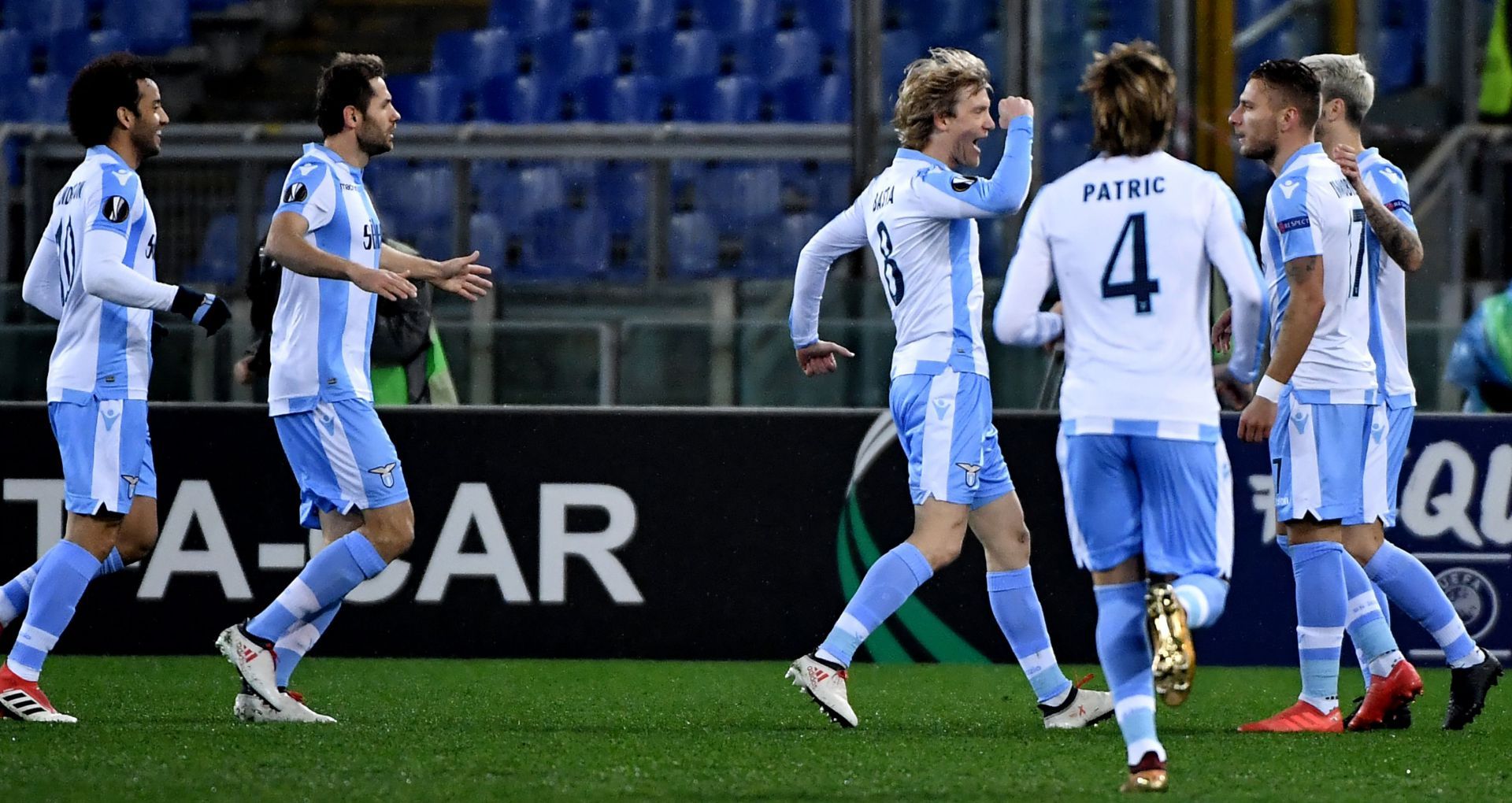 Lazio players celebrating Lazio Steaua Bucharest Europa League
