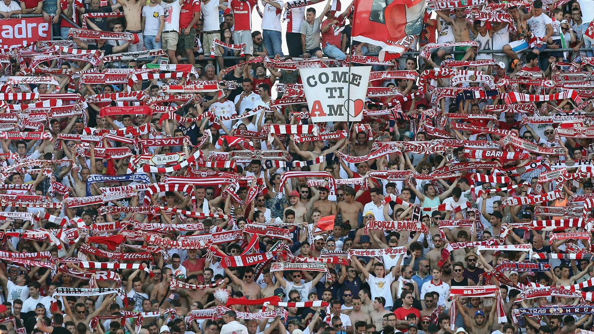 Bari fans Serie B