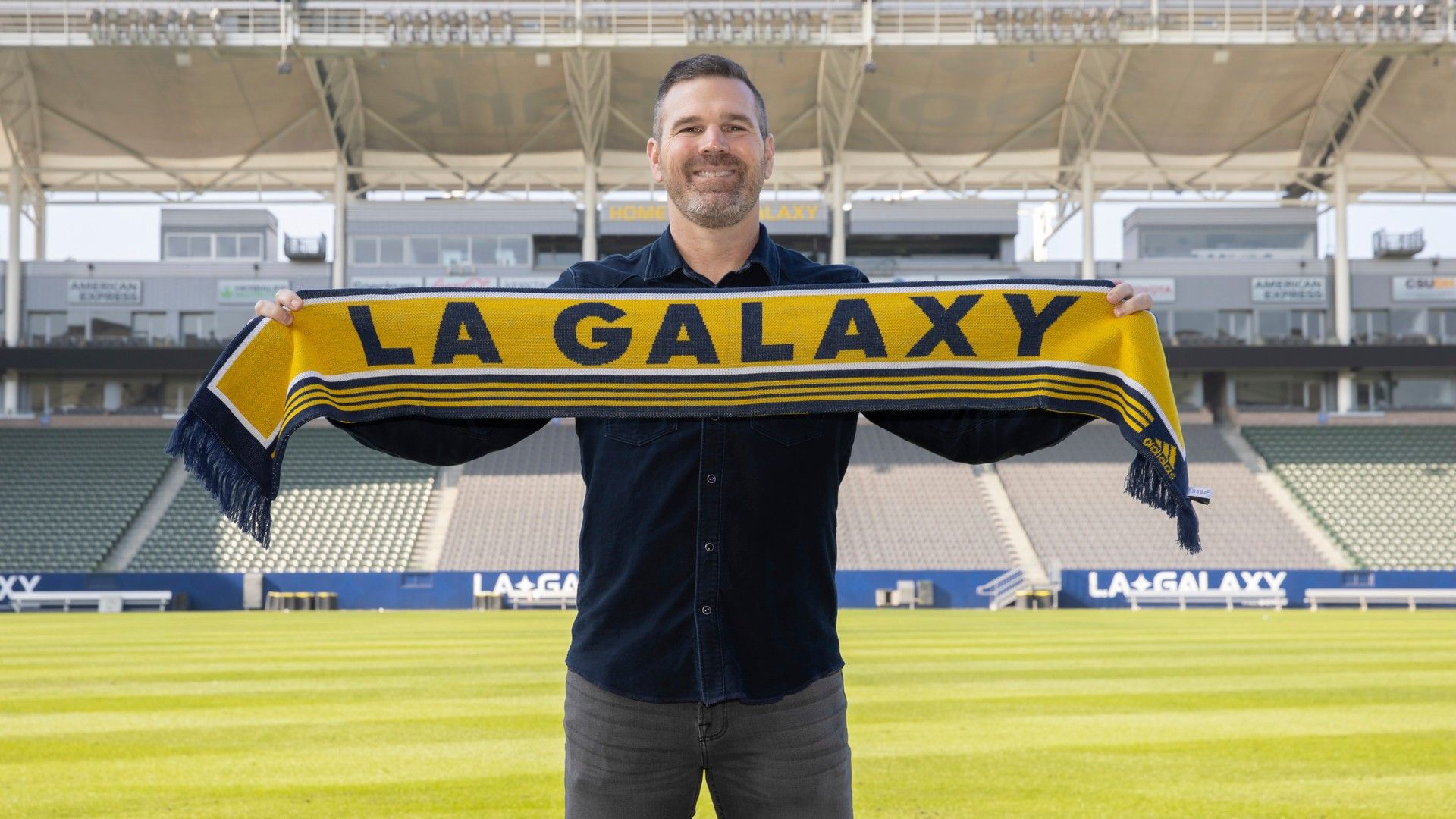 Vanney Galaxy 2021