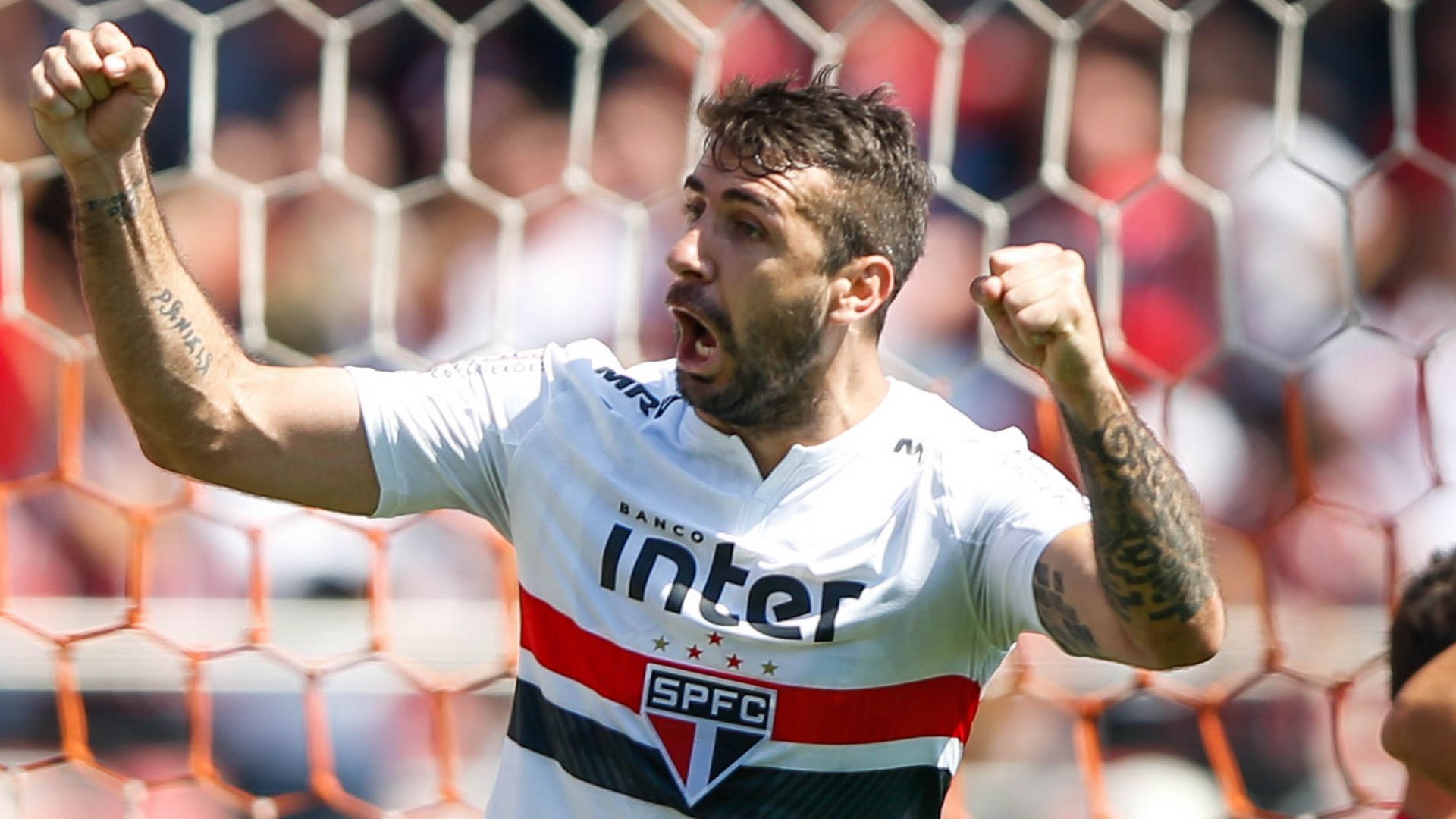 Lucas Pratto Sao Paulo Cruzeiro Brasileirao Serie A 13082017