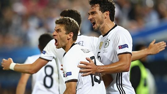 토마스 뮐러 마츠 훔멜스