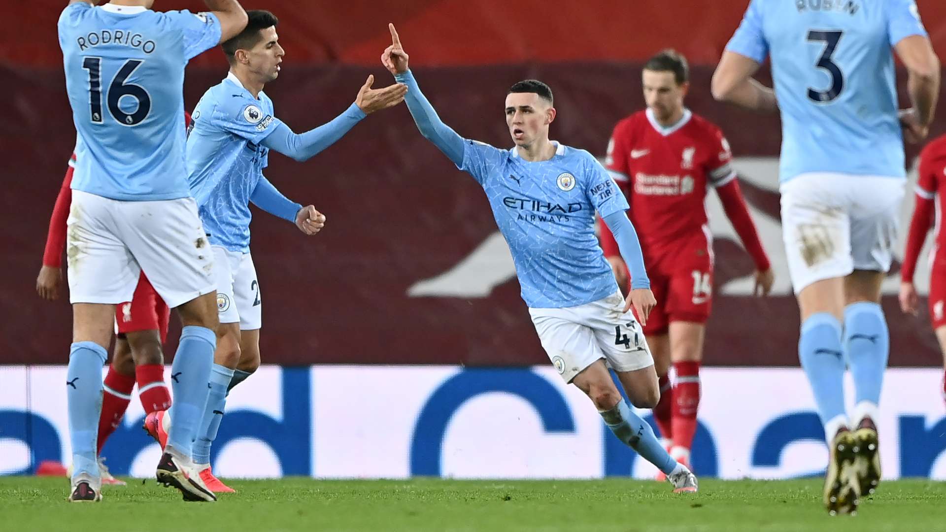 Phil Foden Manchester City Liverpool 2020-21