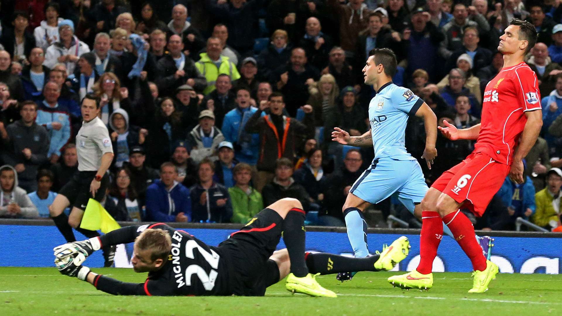 2 Sergio Aguero Manchester City Liverpool Premier League 25082014