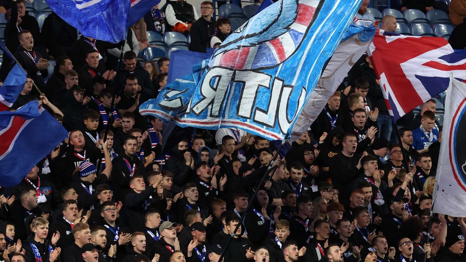 Rangers Women fans 2022-23