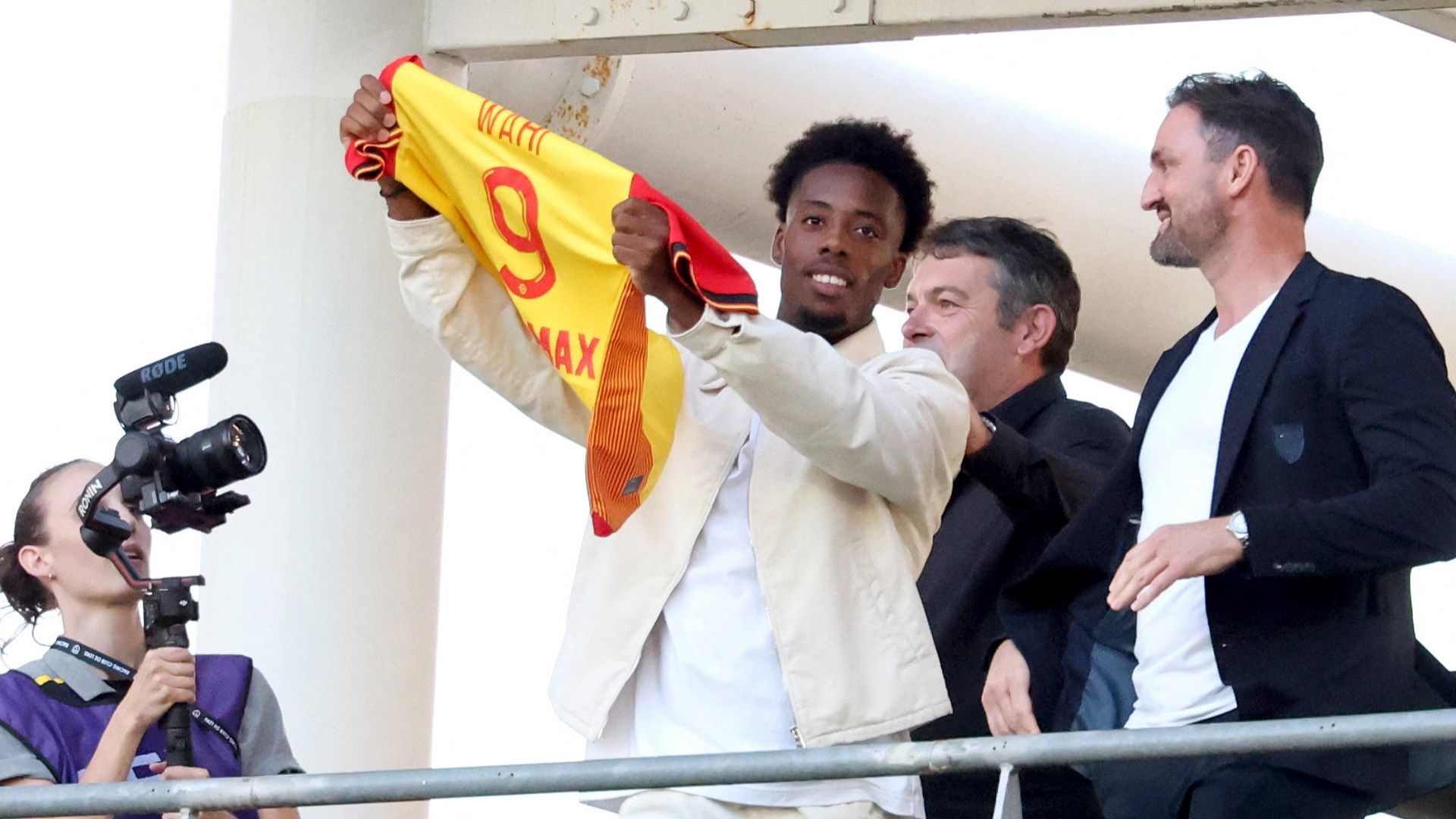 Elye Wahi Lens 2023-24