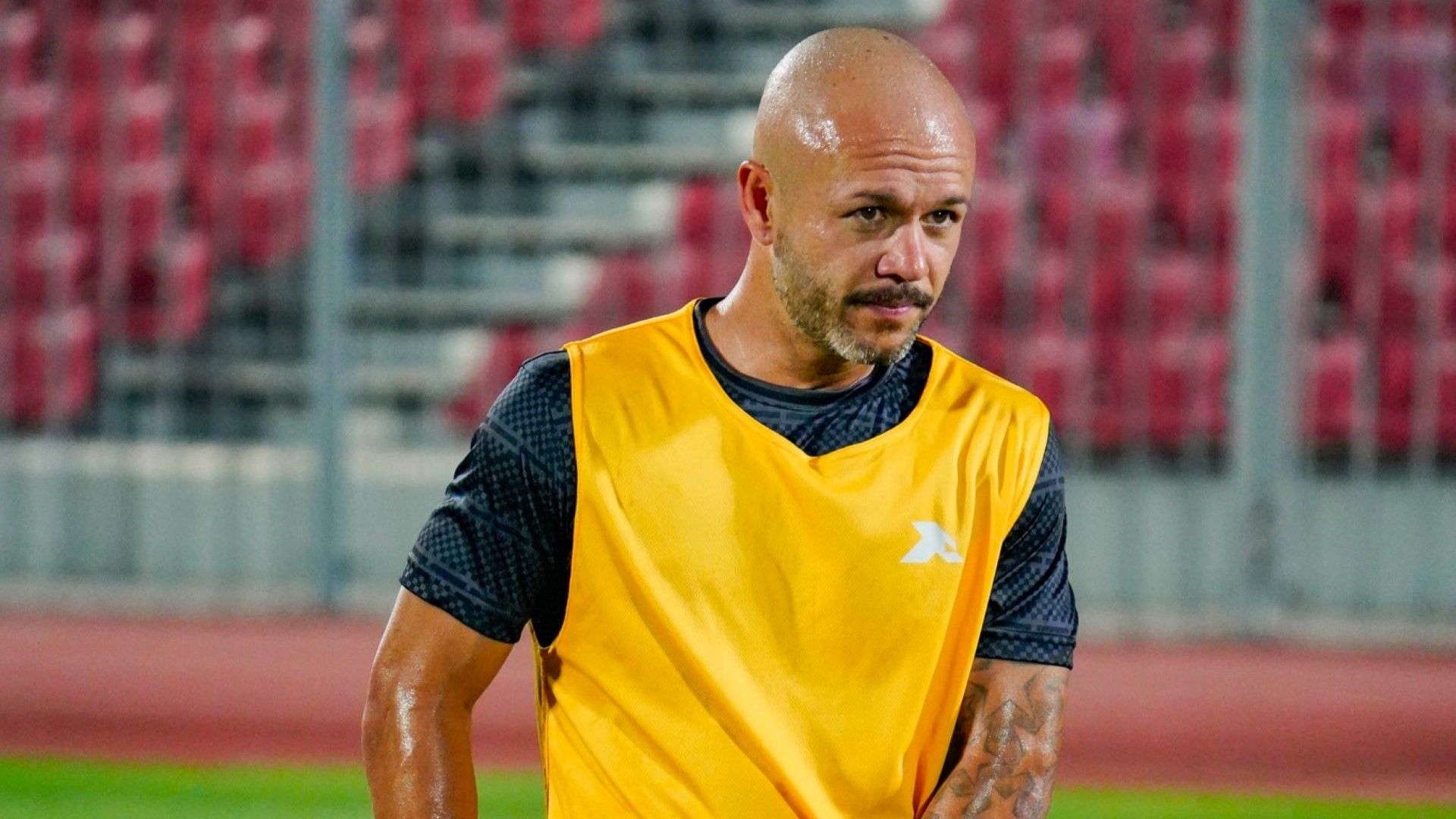 Stephan Schrock - Filipina