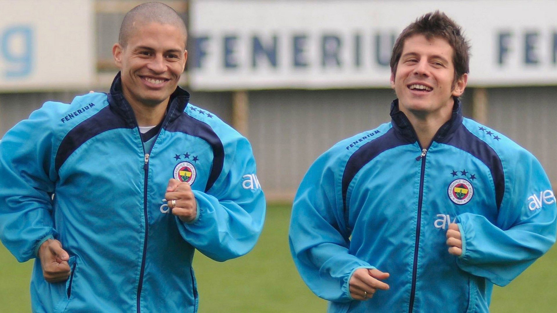 Alex de Souza Emre Belozoglu