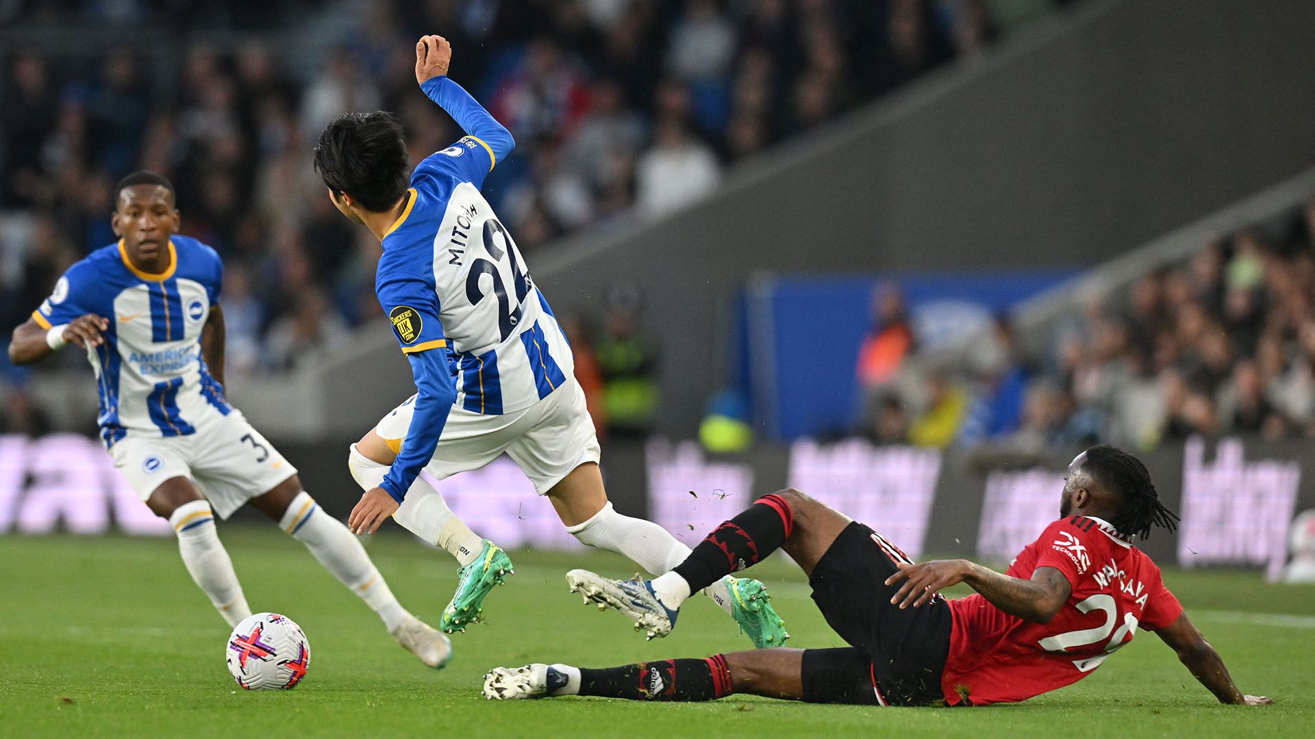 Aaron Wan-Bissaka Manchester United Brighton 2022-23