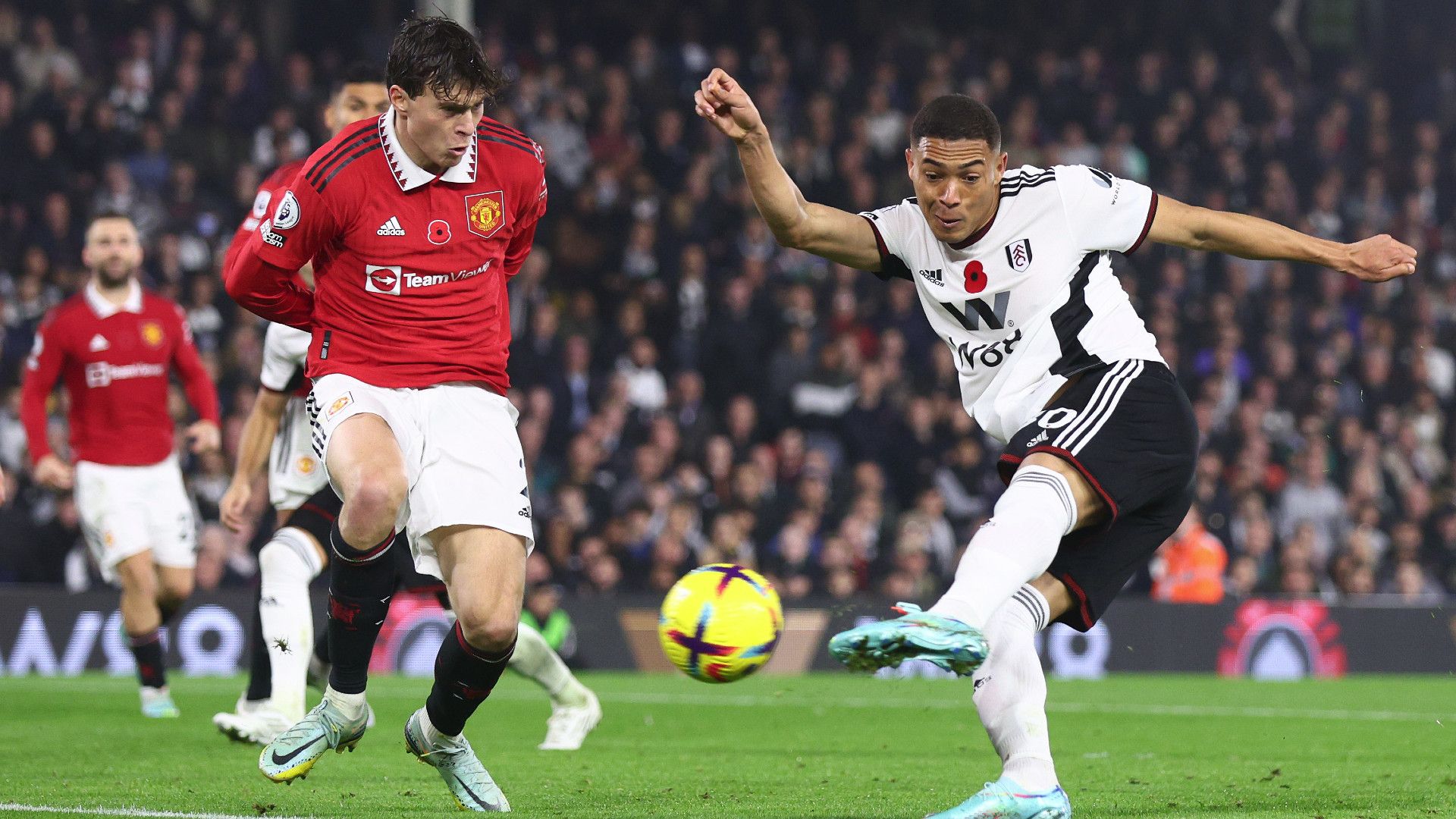 Victor Lindelof 2022-23