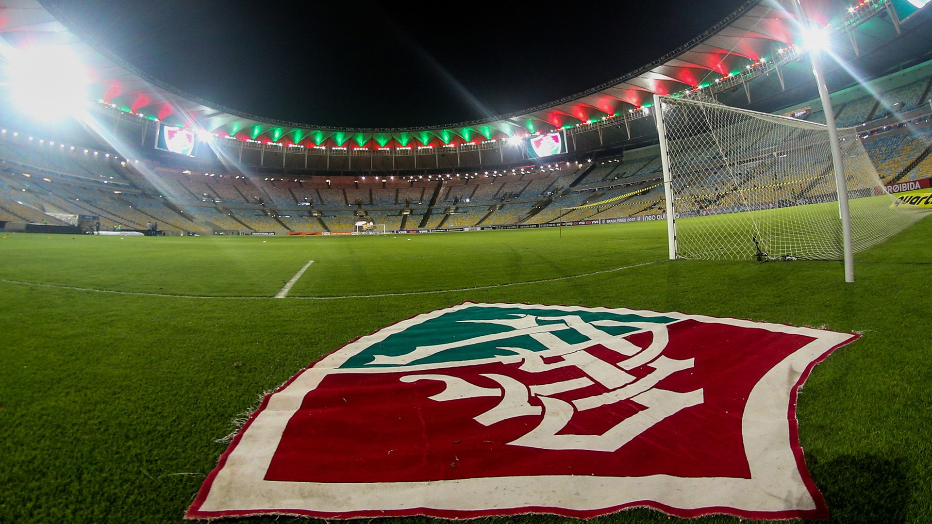 Fluminense escudo Maracana Brasileirao Serie A 06062017