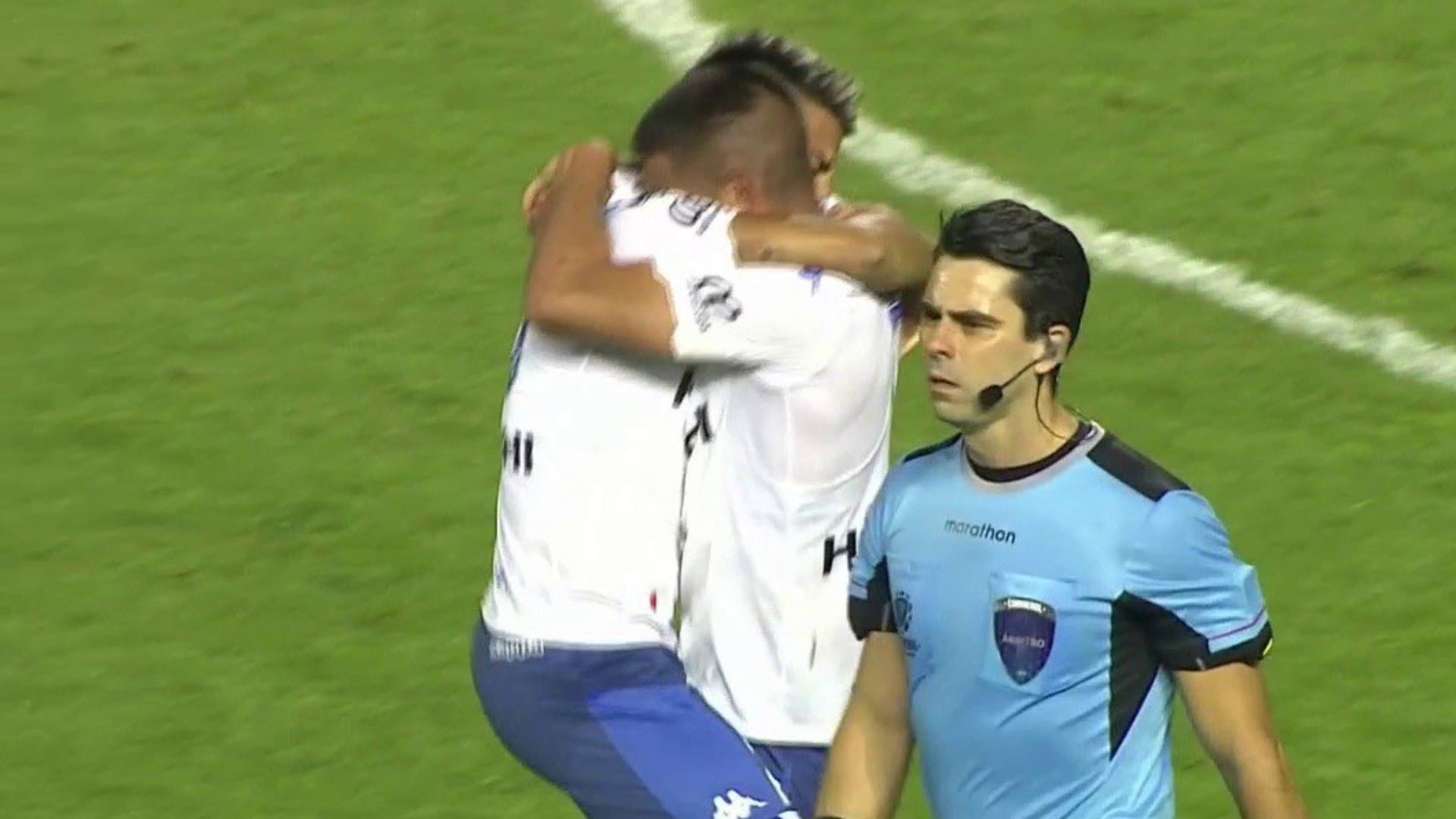 Captura Thiago Almada Ricardo Centurion Velez Penarol Copa Sudamericana