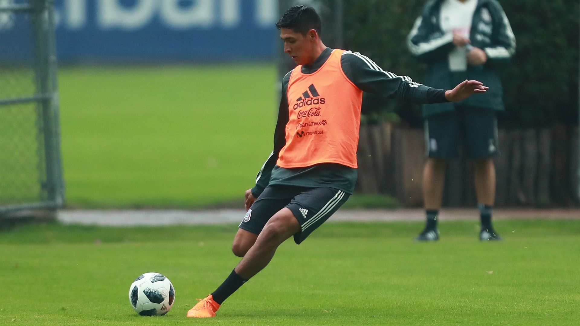 Edson Álvarez México