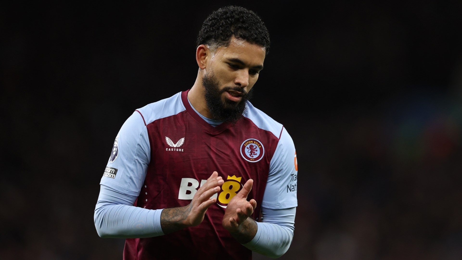 Douglas Luiz Aston Villa 2023-24