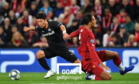 황희찬, 버질 반 다이크