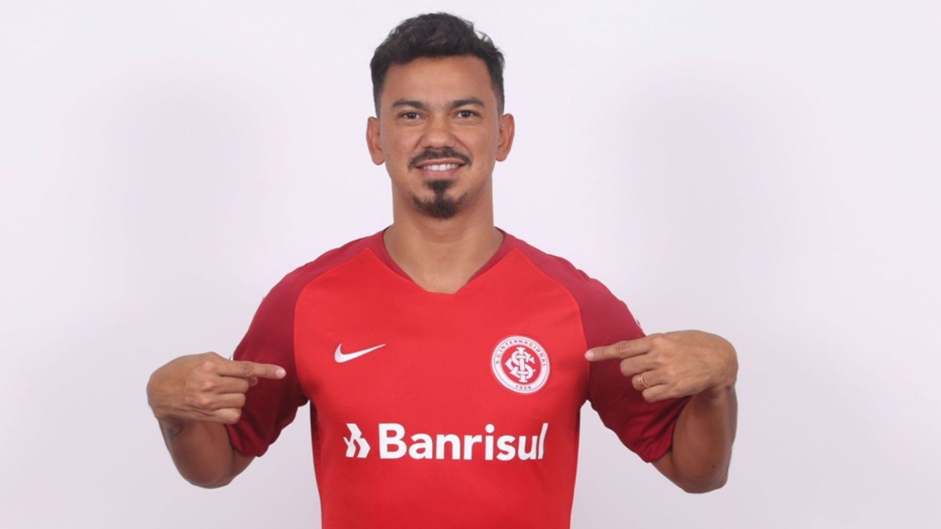 Rodrigo Lindoso Internacional 08 01 2019