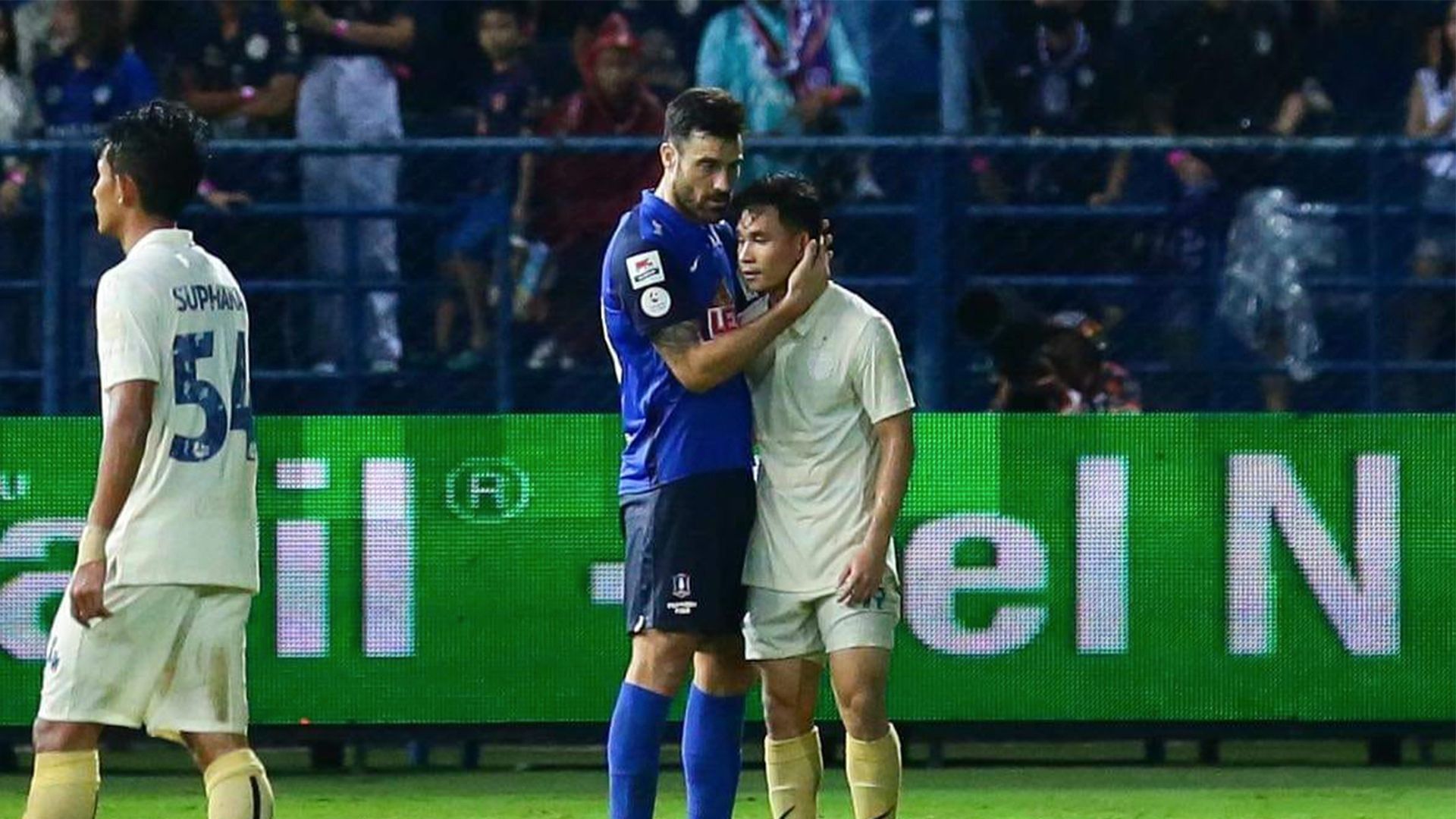 ตูเญซ - สุภโชค