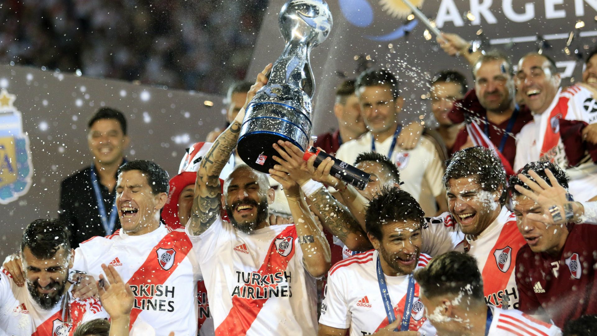 Gallardo jugadores festejo River Central Cordoba Copa Argentina 13122019