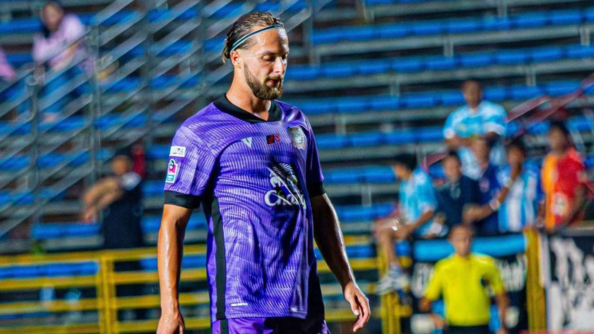 อูเคอร์ ฟาน ลิงเกน