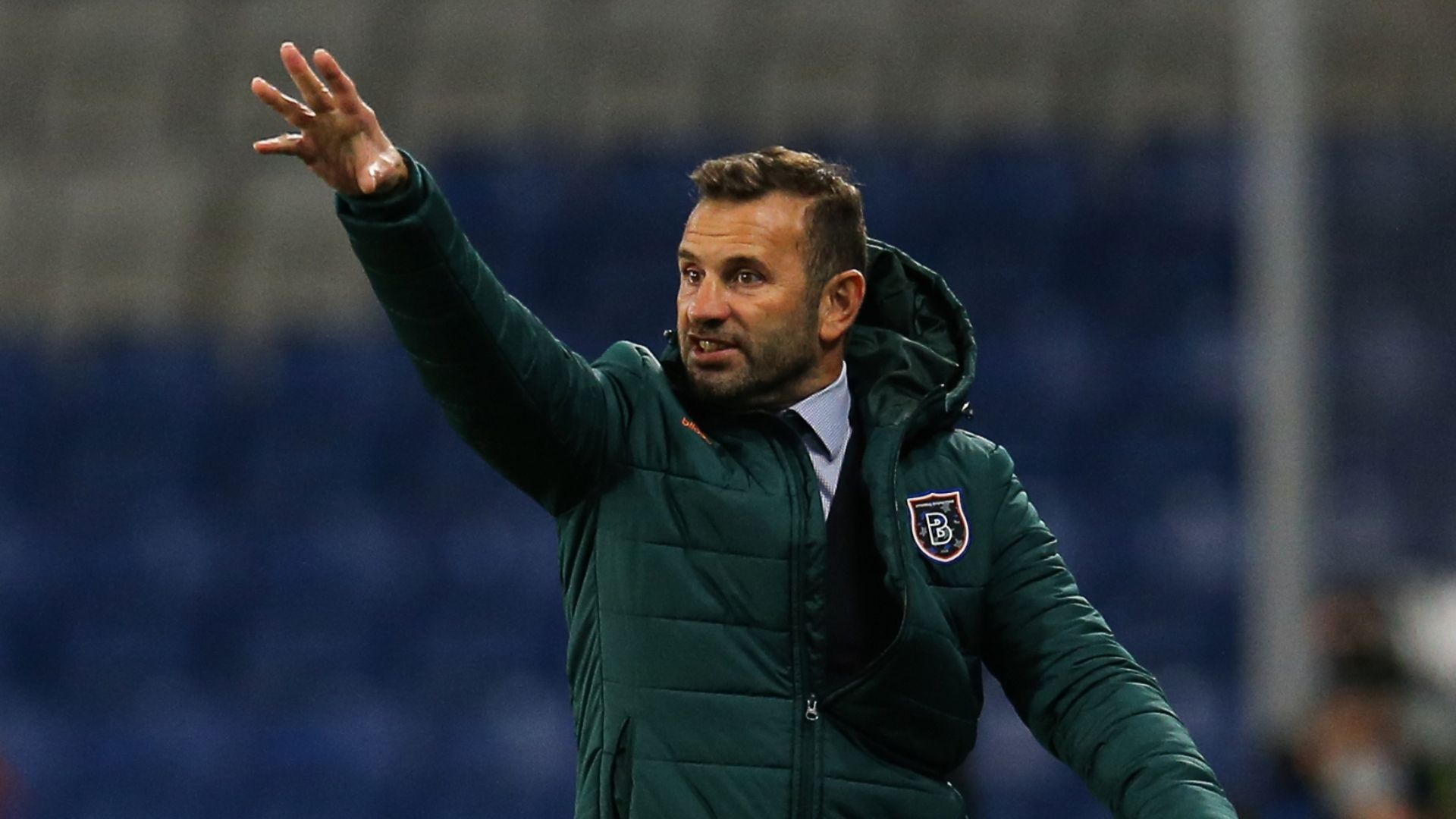 okan buruk basaksehir 04112020