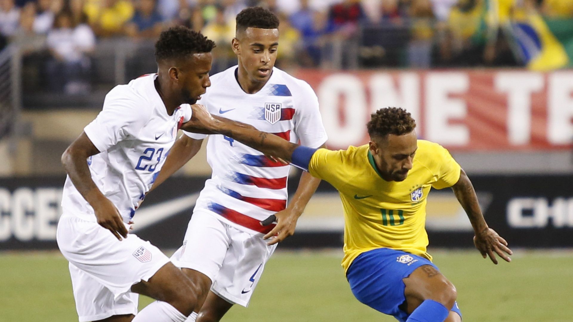 Kellyn Acosta Tyler Aams Neymar USA Brazil 09072018