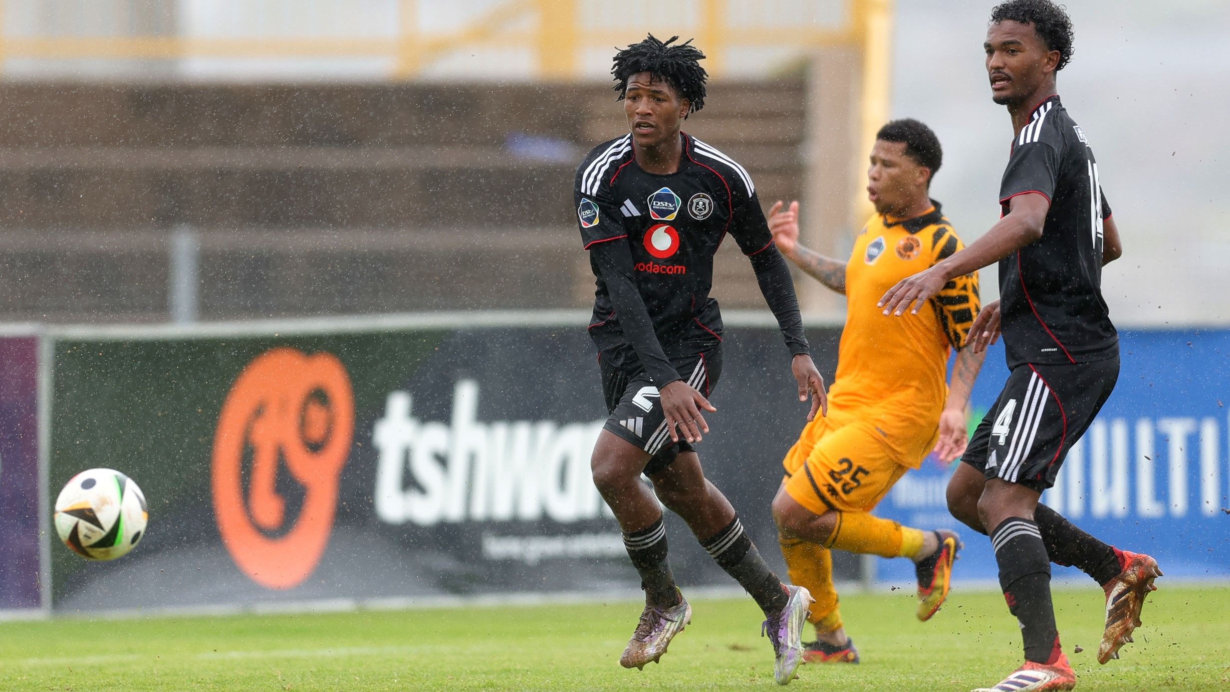 Tshepo Mhlambi, Orlando Pirates, Noveber 2025