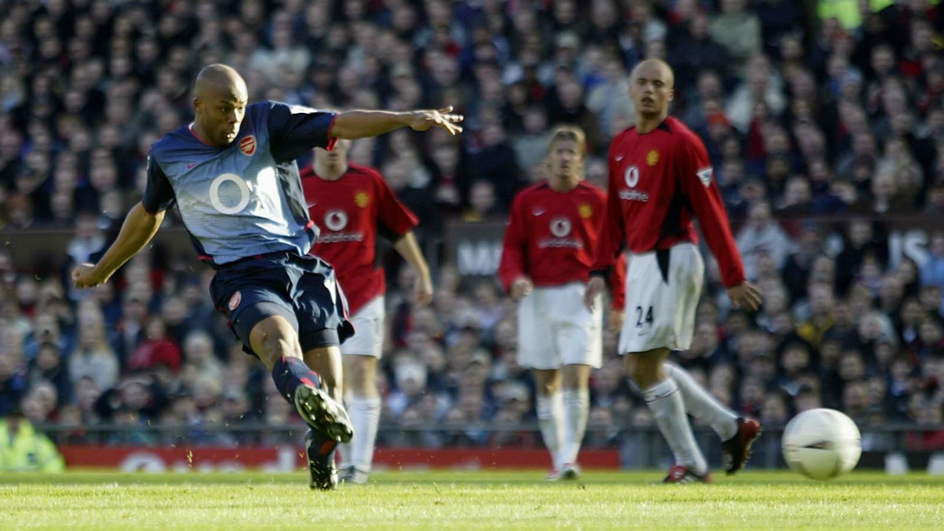 Sylvain Wiltord Arsenal Manchester United