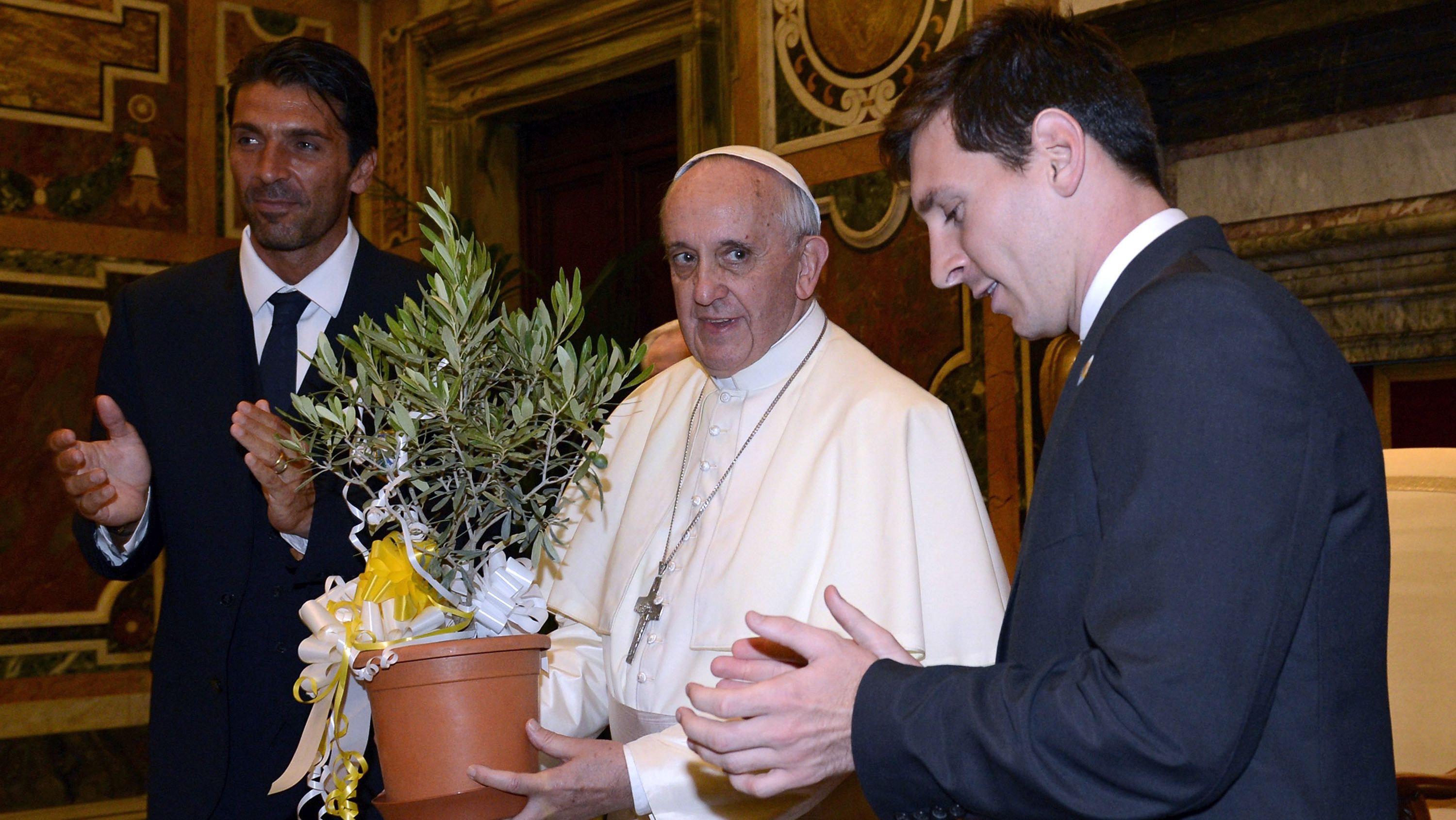 Papa Francisco e Lionel Messi 2013