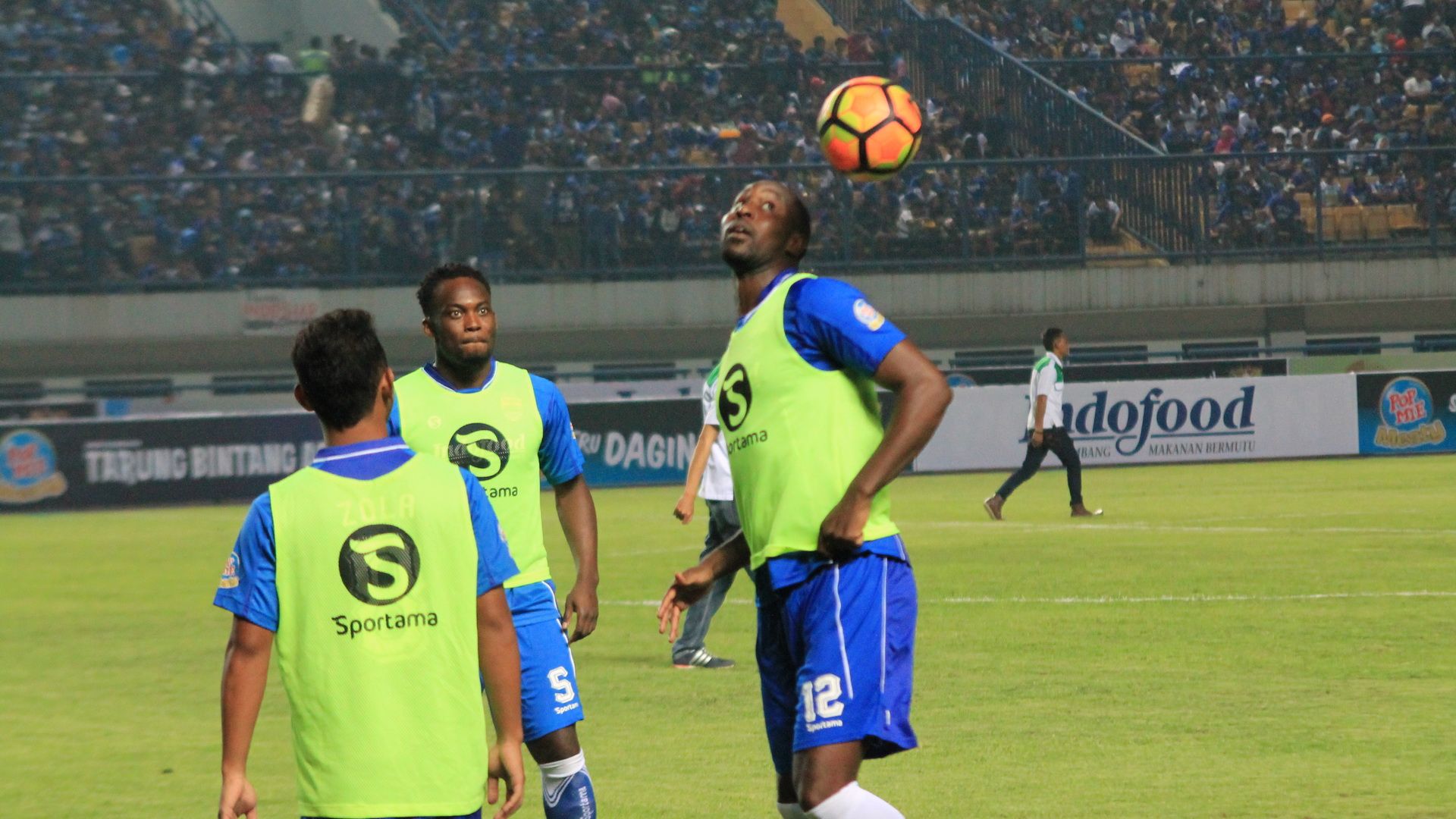 Galeri Michael Essien & Carlton Cole