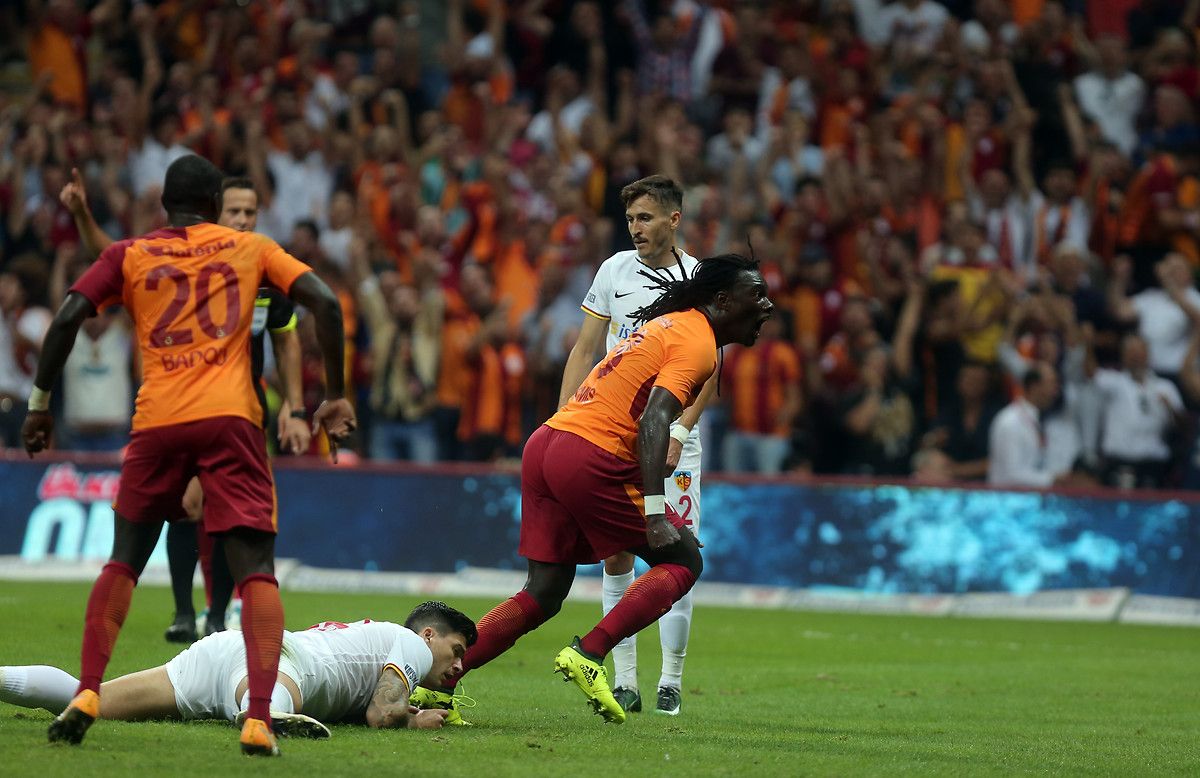 Bafetimbi Gomis Galatasaray Kayserispor 08/14/17
