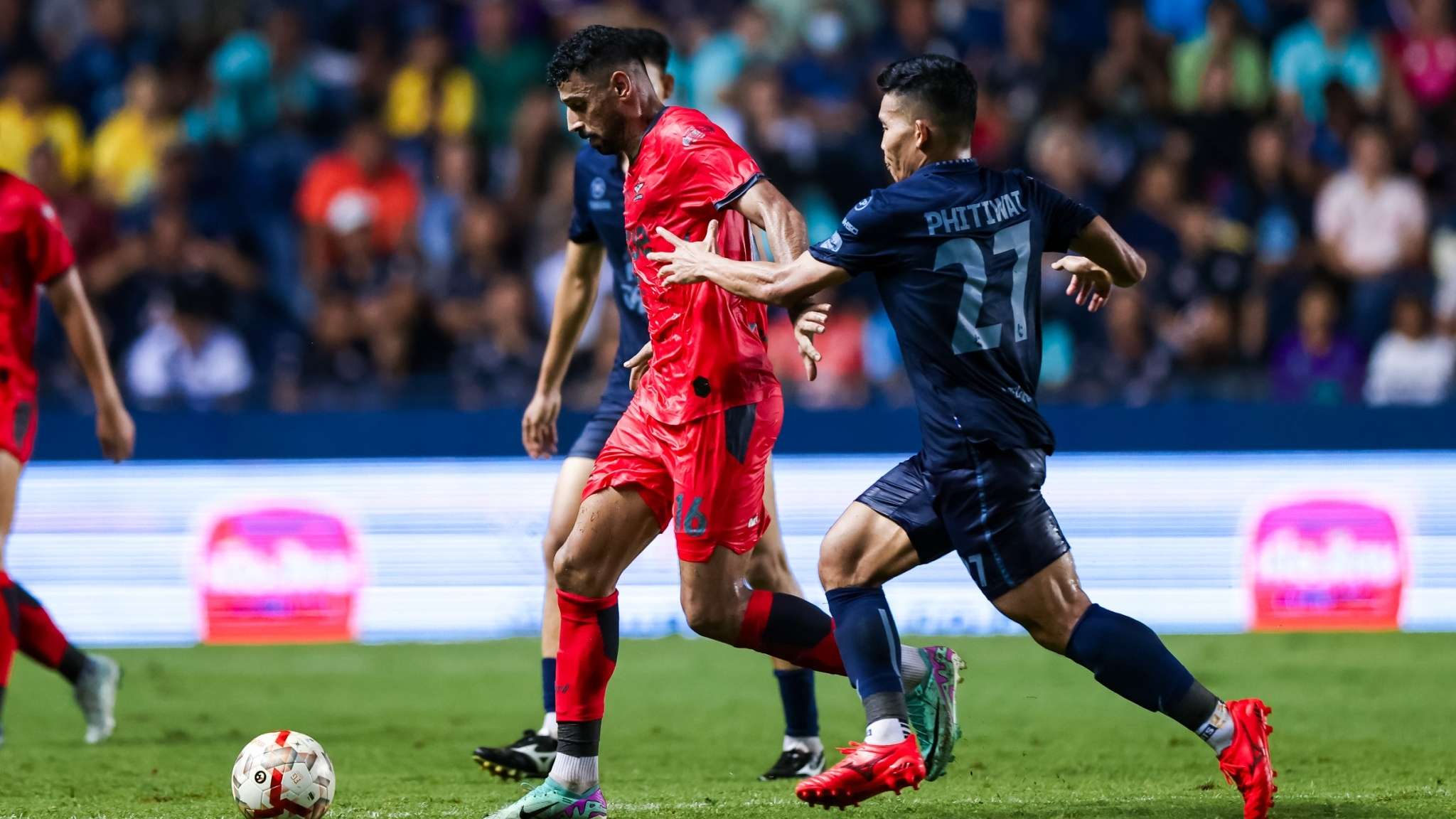 ทรู แบงค็อก ยูไนเต็ด - บุรีรัมย์